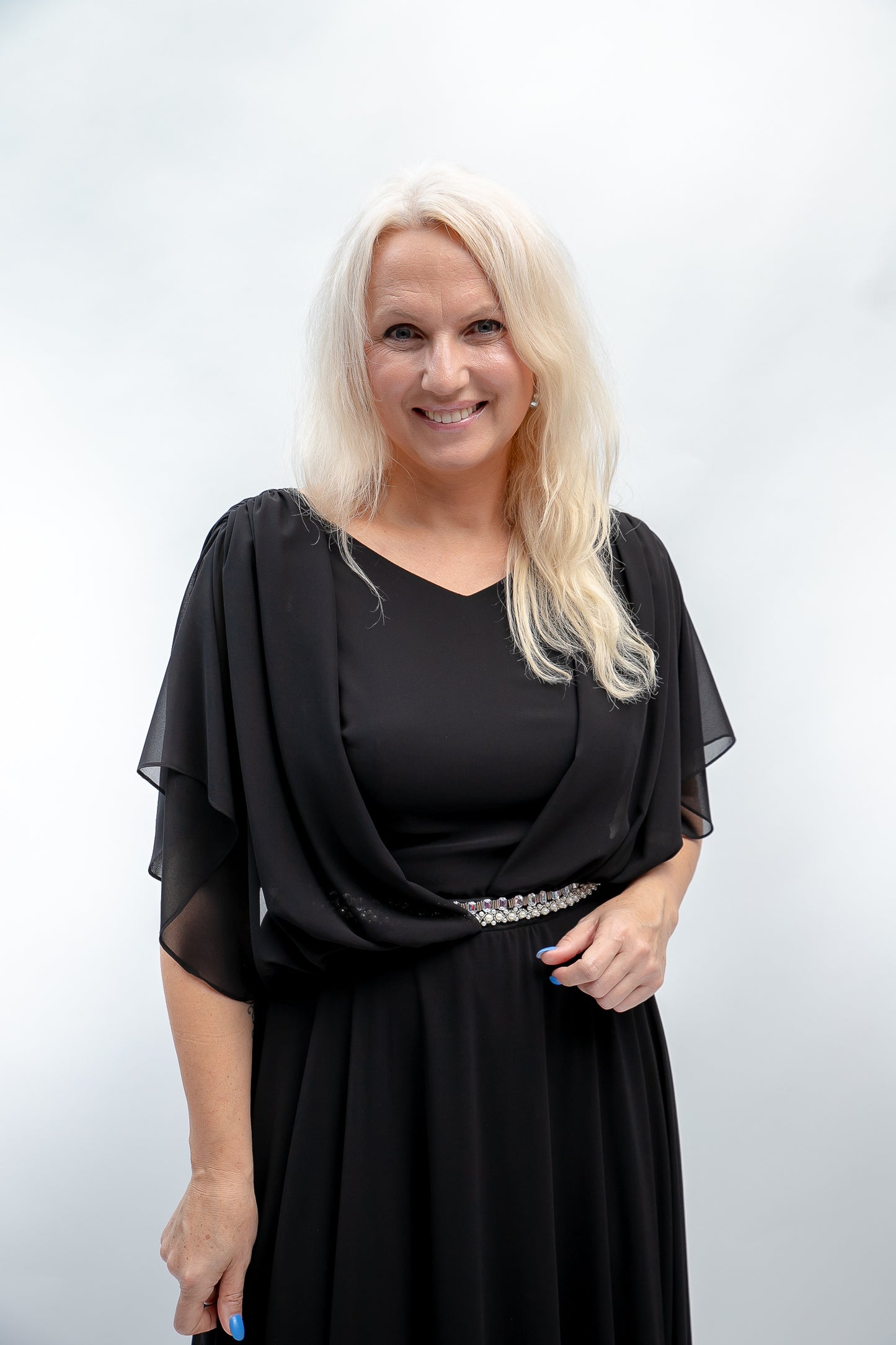 Gaisīga šifona kleita