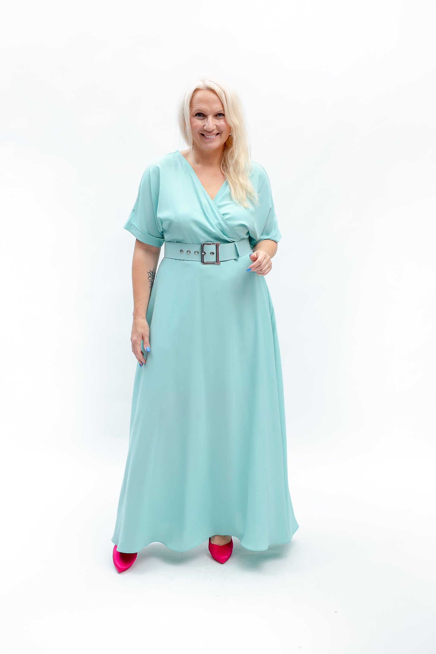 Gara kleita ar jostu (4 krāsas)