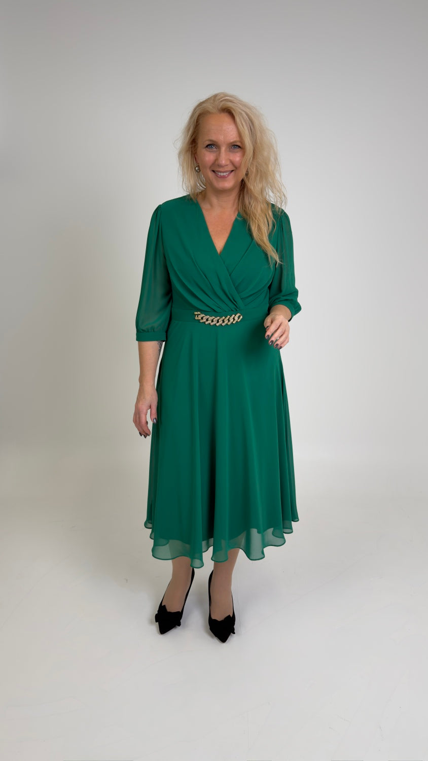 Midi garuma šifona kleita zaļā tonī