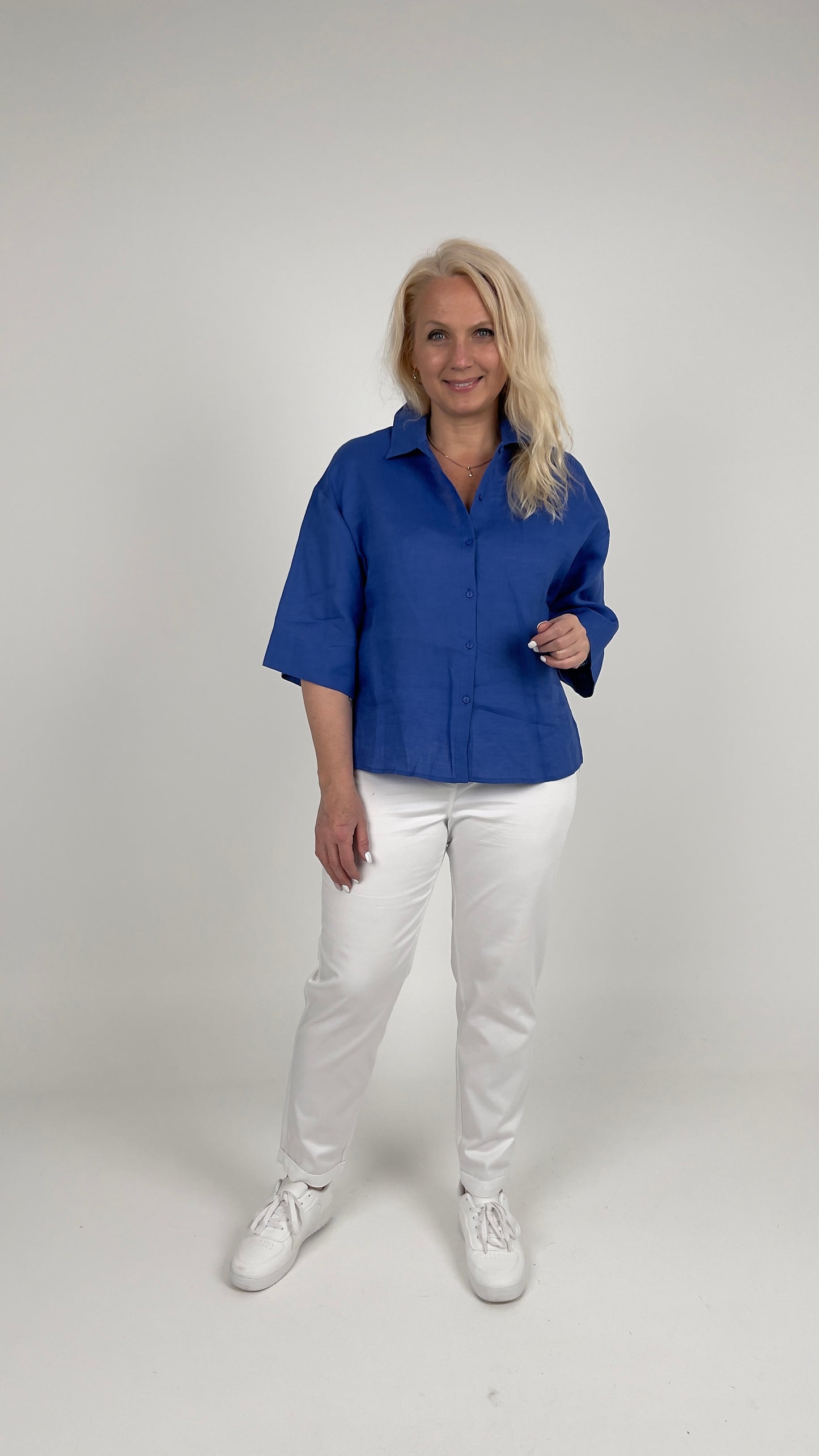 Lina krekls oversize stilā