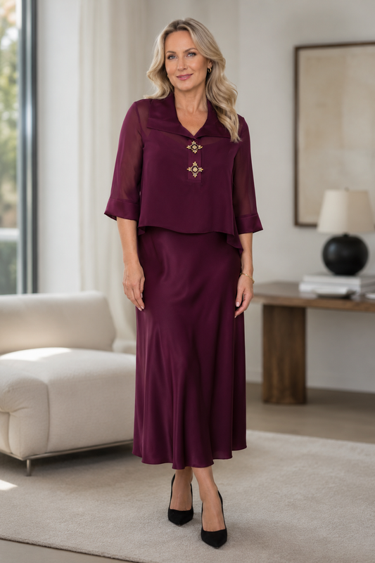 Eleganta kleita ar šifona virsblūzi