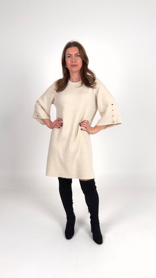 Seriano kleita ar 3/4 piedurknēm