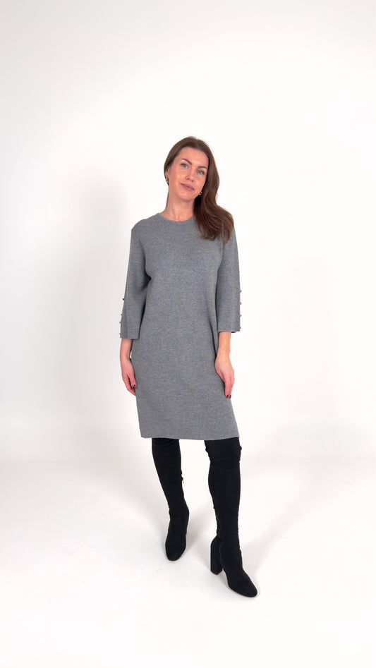 Seriano kleita ar 3/4 piedurknēm