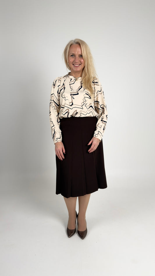 Beša blūze ar zigzag rakstu